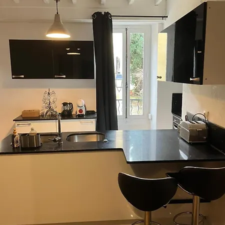 Apartment Duplex *