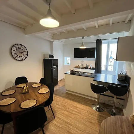 Apartment Duplex *
